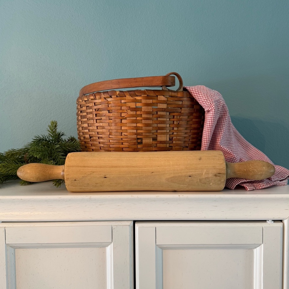 Vintage Wood Extra Large 18" Rolling Pin (One Piece) Primitive Farmhouse Cottage